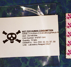 BUY 25I-NBOME / N-BOMB IN CANADA ONLINE